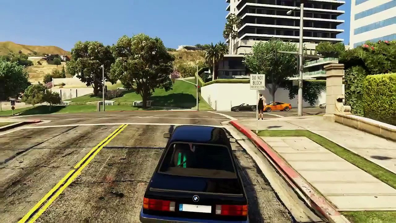 GTA V PC BMW  E30 M Tech 1 REAL CAR MOD 1