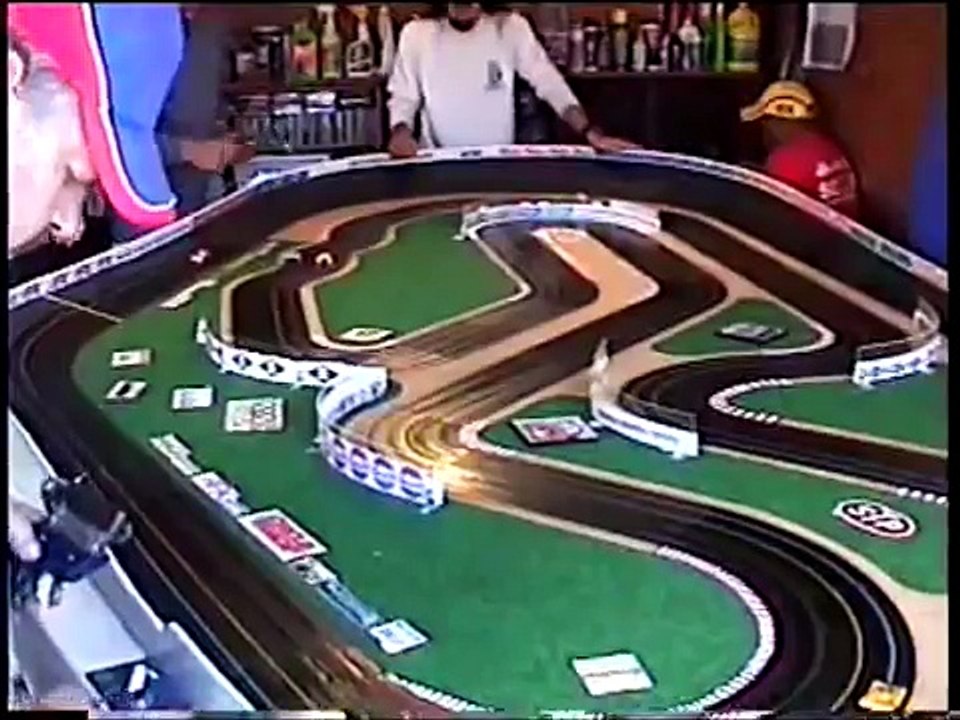 HO Slot car racing in So Cal - Super Stocks at Williamsville...