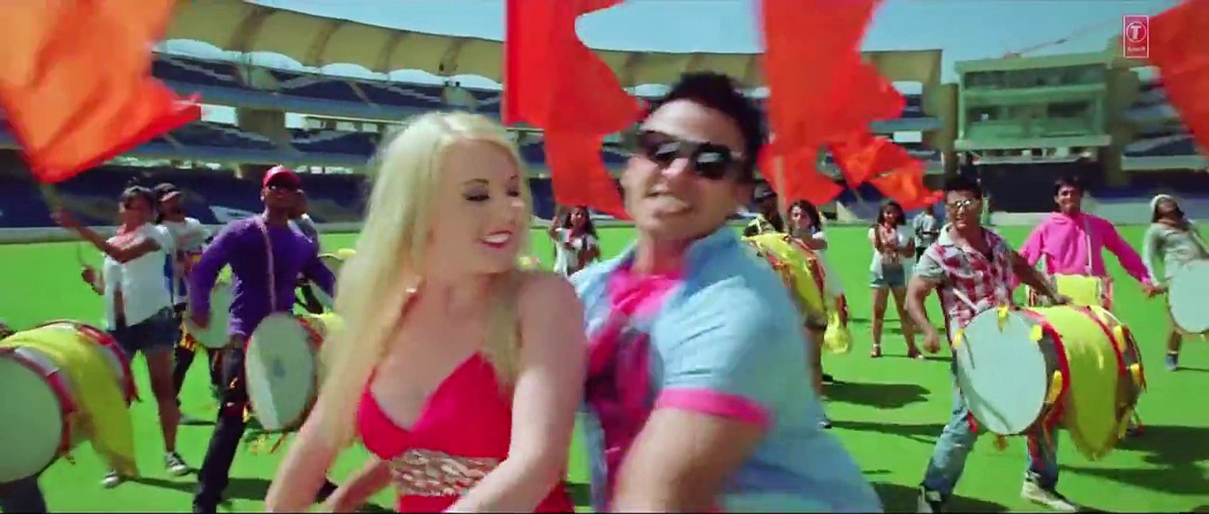 Zulmi Zulmi - Grand Masti Full Video Song HD _  Riteish Deshmukh, Vivek Oberoi, Aftab Shivdasani-f8N_feKaMbA-www.WhatsApp8.CoM