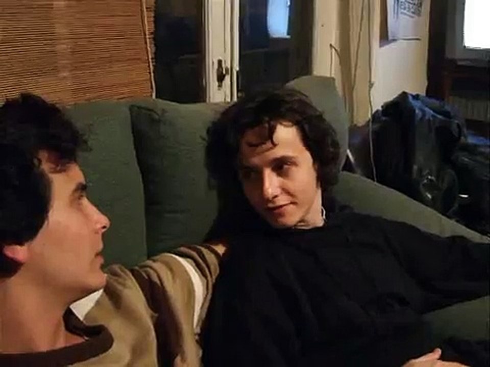 Two really hot guys making out - video Dailymotion