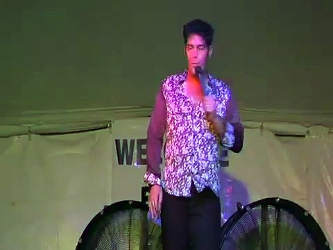 Franz Goovaerts sings It Hurts Me at Elvis Week 2010 video