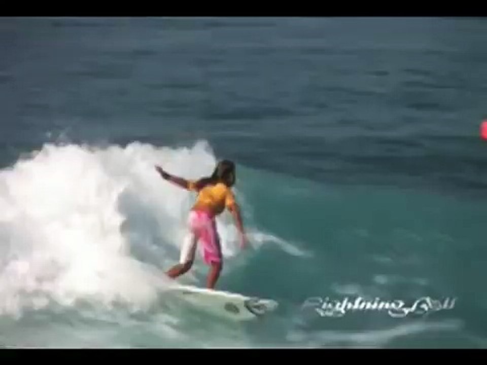 Lightning Bolt Surftrips - Maldivas 2008 - Clip II