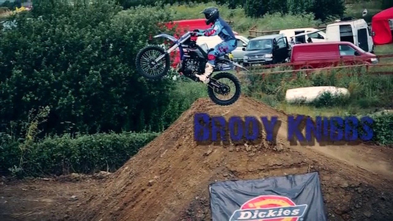 Freestyle motocross-