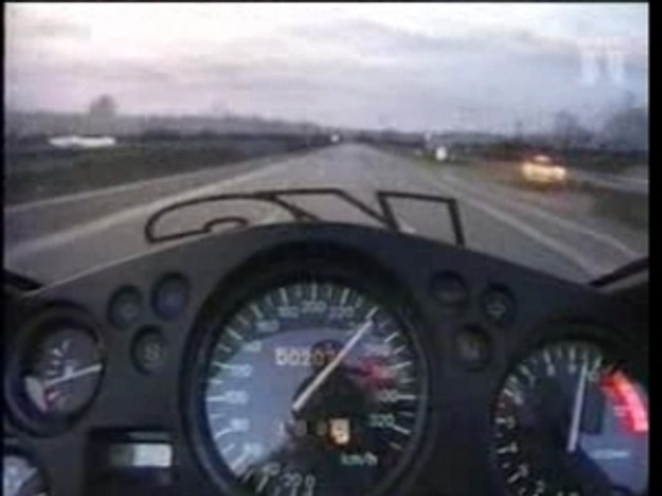 300kmph on bike.. (dawca)