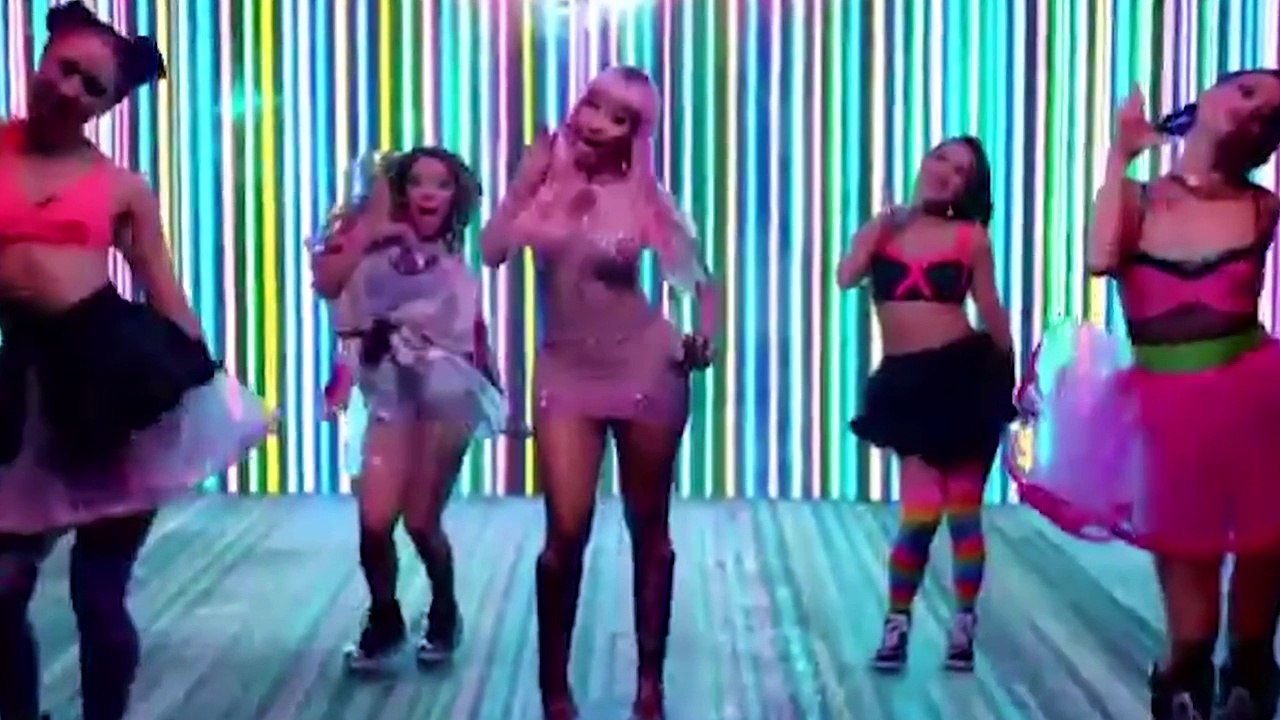 Nicki Minaj 'The Night Is Still Young' Music Video Highlights!
