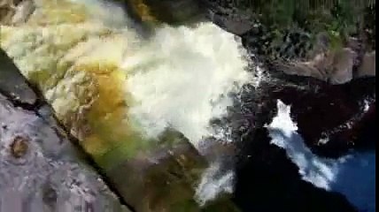 Aamar Bhitor O Bahire-Durbadal.wmv