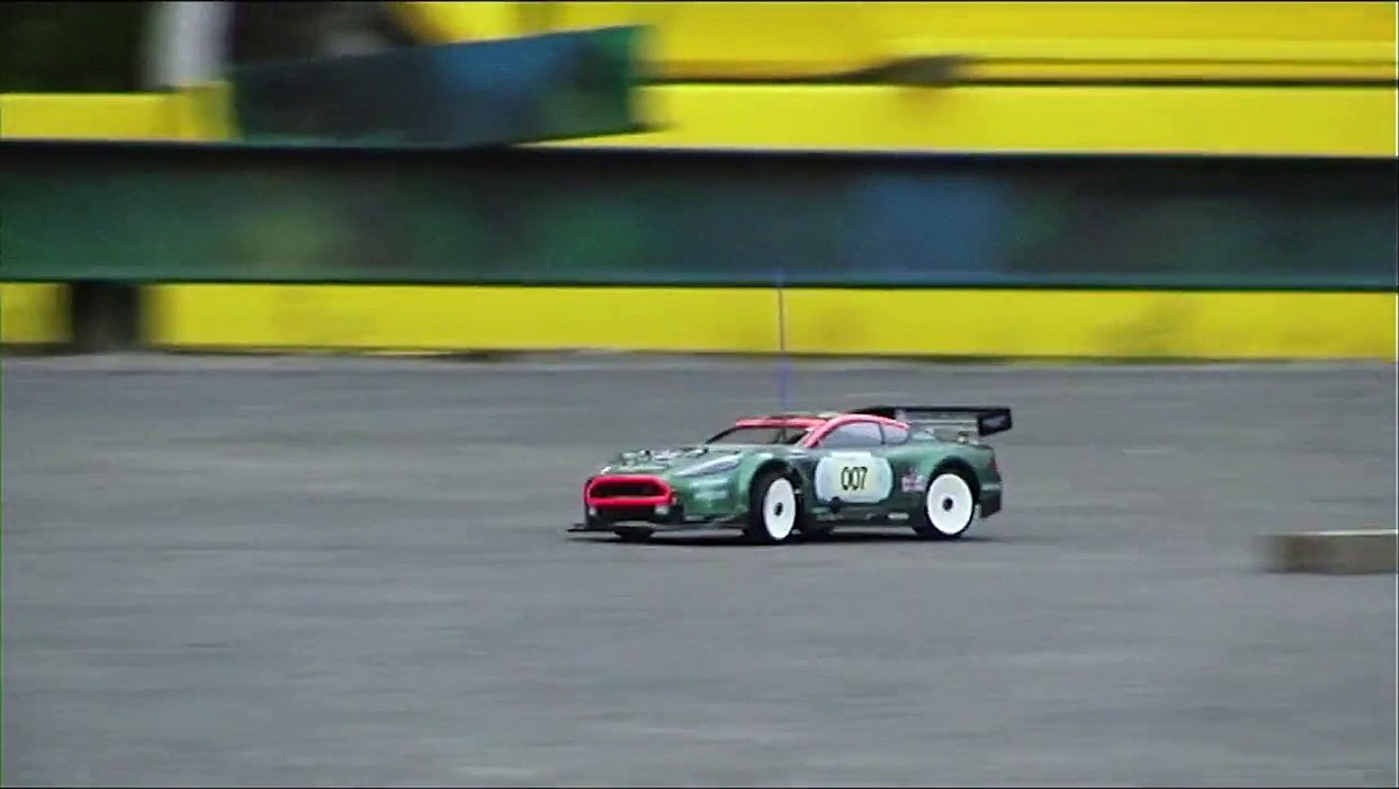 Kyosho inferno gt aston martin dbr9
