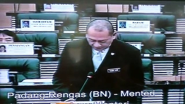 Nazri waves off foreigners, dubious voters worries