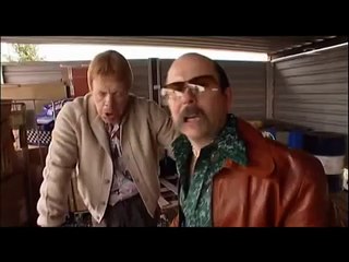 Kummeli - Apinaa koijataan