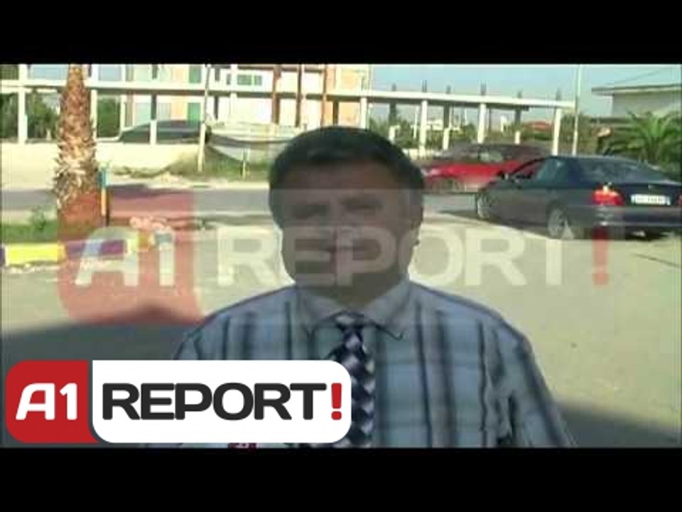 Rruga Fier-Levan e shkatërruar Shoferët: Po na dëmtohen makinat
