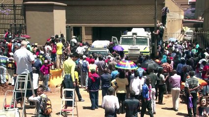 La libération d'Oscar Pistorius reportée