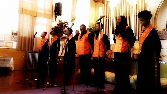 Harlem Gospel Choir sings Total Praise