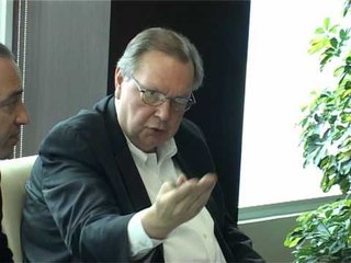 Gazetari amerikan ne Ora News.mpg