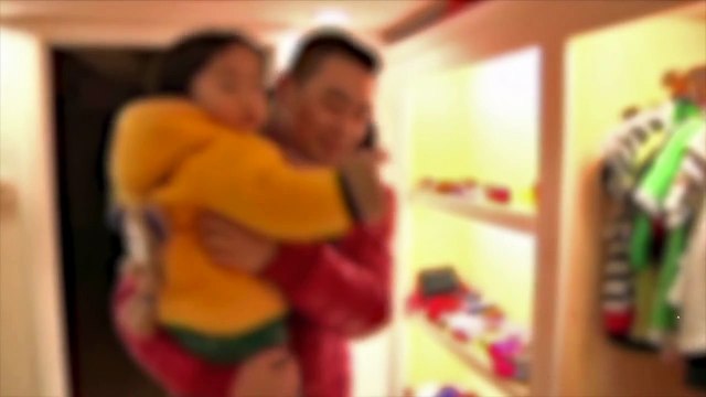 Tick removal: Tiny 2 year old has giant blood sucking tick, doctors help with removal - TomoNews