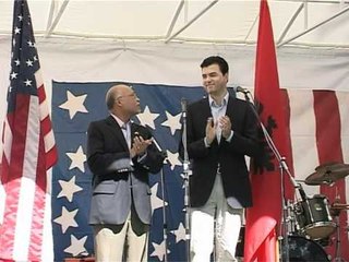 Aktiviteti i ambasades amerikane 02.010.11.mpg