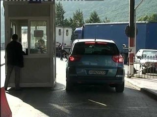 Kapshtice, hapet dogana 30.06.11.mpg
