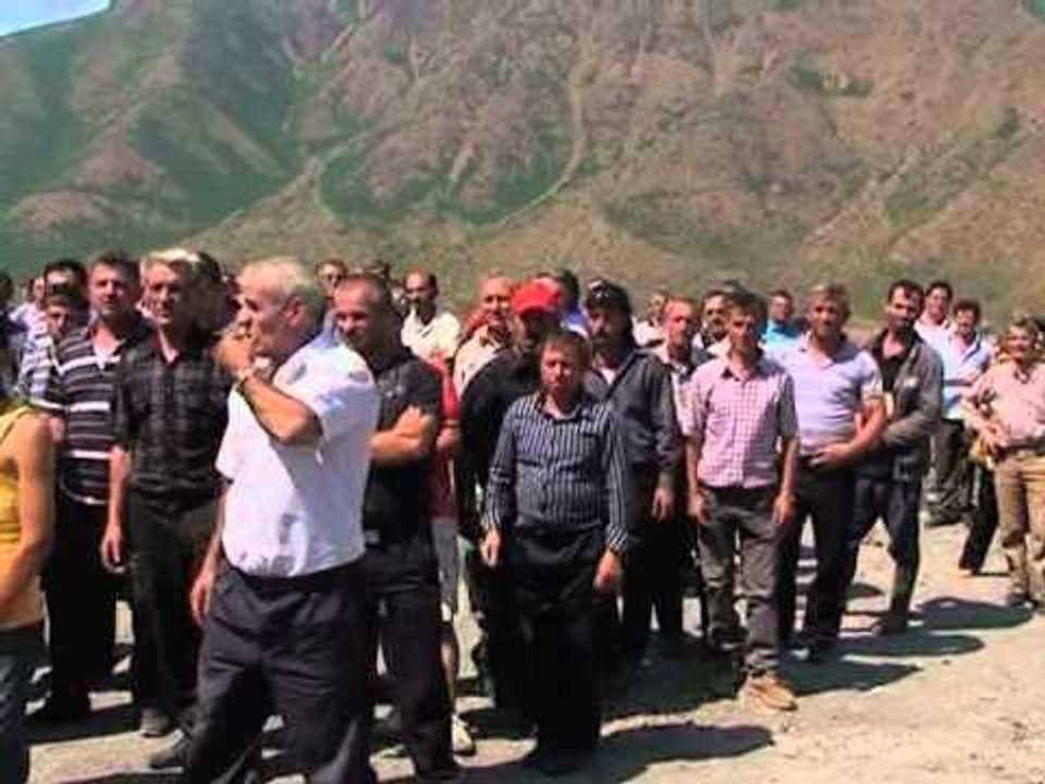 Minatoret e Bulqizes 31.08.11.mpg
