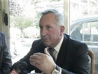 Komunarët e Preshevës dhe Bujanovcit takojnë Topin.mpg