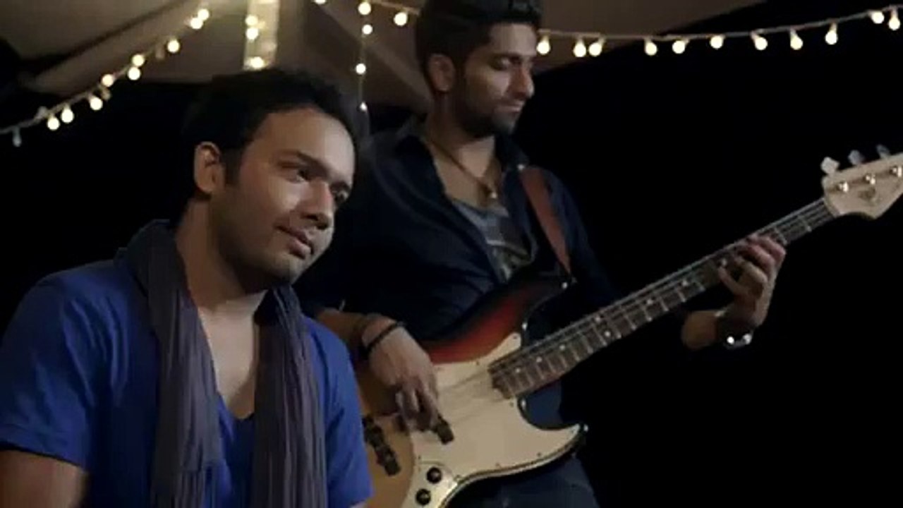 ye ratein ye musam nadi ka kinara ye chalchal hawa