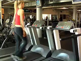 MODEL FITNESS: Kim Strother's FUN treadmill workout