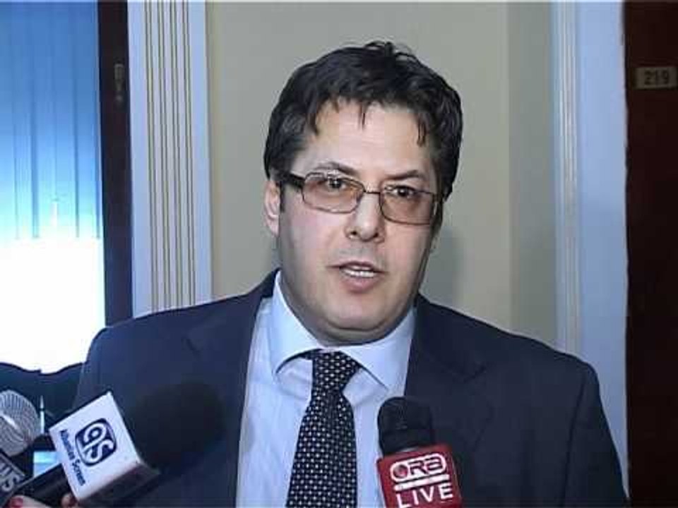 Paloka per Bujar Leskaj.mpg