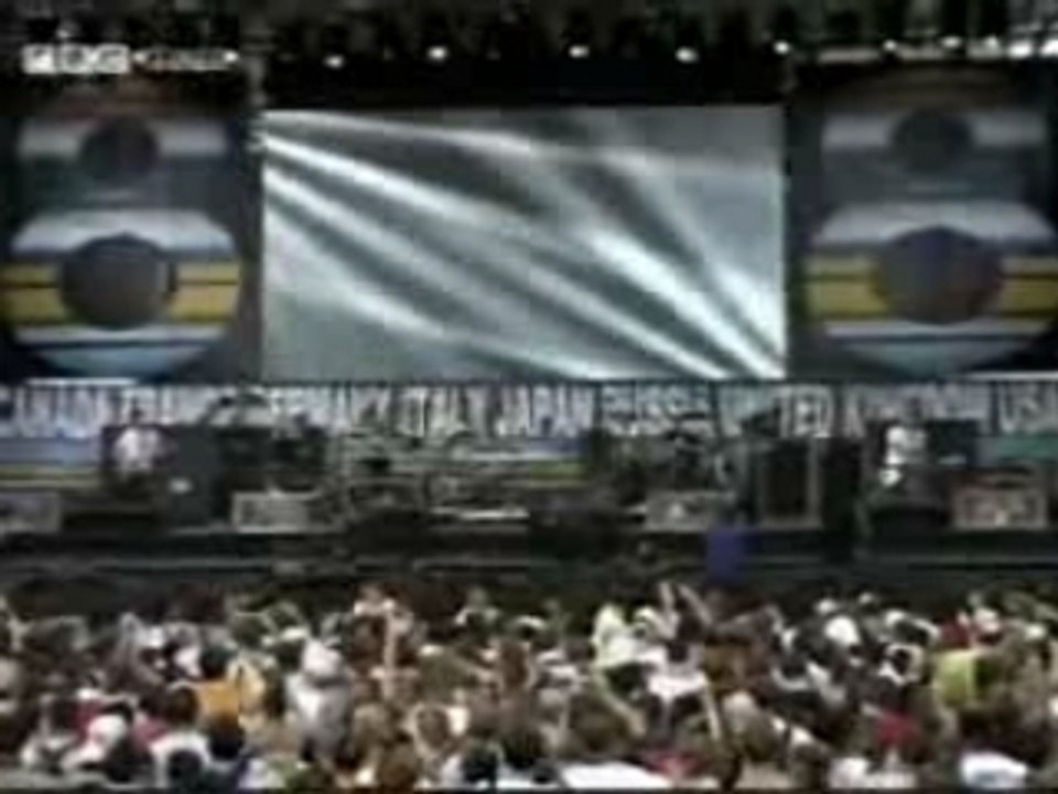 Crawling au live 8
