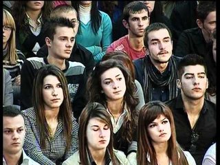 Berisha me te rinjte ne Durres 04.12.11.mpg