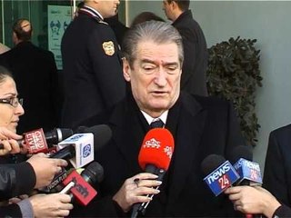 Homazhe per Astrit Mehja 18.12.11.mpg
