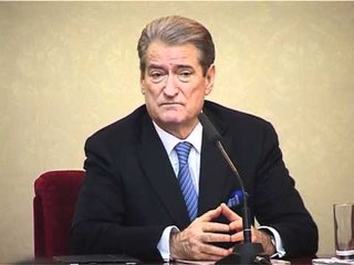 Berisha ne grup per energjine.mpg