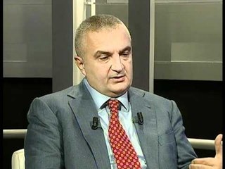 Ilir Meta ne RTV "Ora News" 27.12.11.mpg