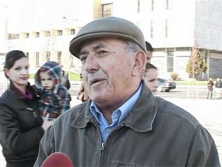 Tirana po i kthehet normalitetit.mpg