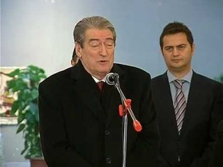 BERISHA DHE PUNIMET ARTIZANALE .mpg