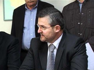 UKT DHE DREJTORIA E SHENDETIT PUBLIKE .mpg