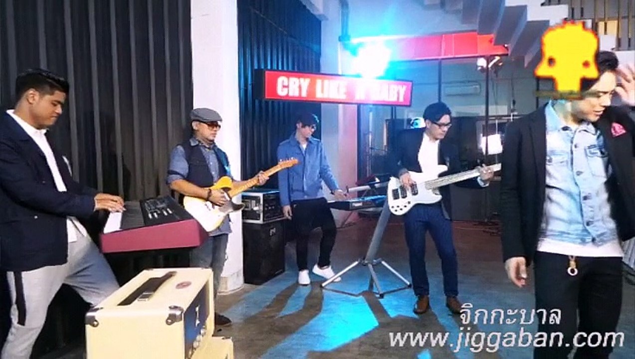เบื้องหลัง. MV Cry Like a Baby - etc