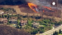 Mueren tres bomberos sofocando un incendio forestal en EEUU