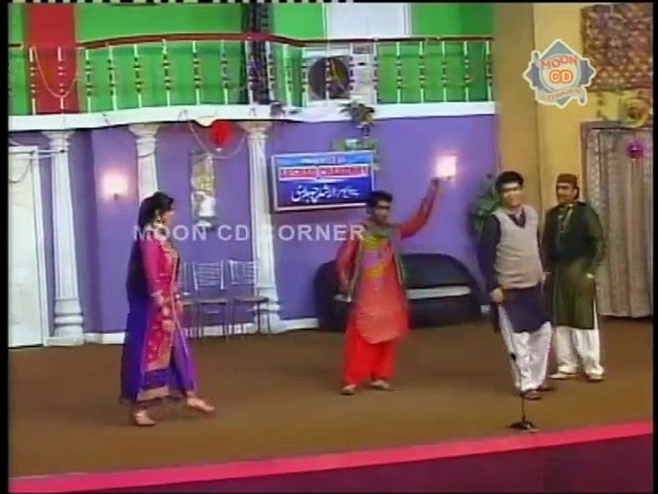 Makhani Punjabi Stage Drama (Part 04)