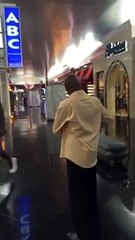 Ce danseur se met KO lui-même en ratant son backflip