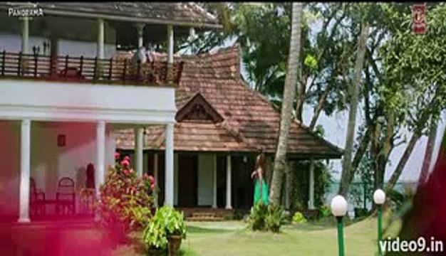 Aawara -full video song 2015-singer Altamash Faridi & Saim Bhatt