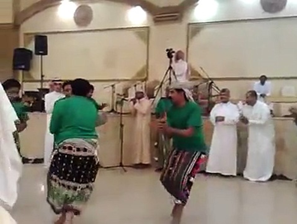 شرح يمنى بس والله جميل