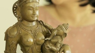 Parvati Deity to Nurture Family Relationships