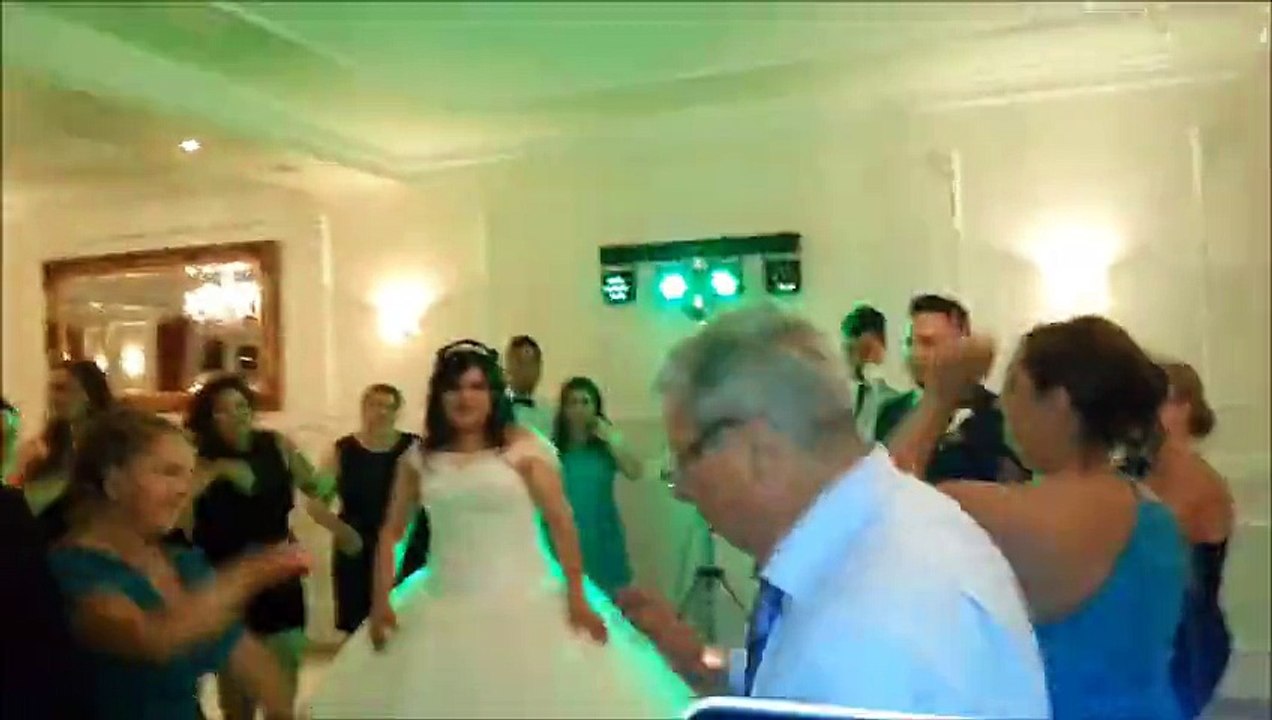 Duo ∙ DJ ∙ live Sänger und ∙ Entertainer begeistert ''Ondeblue'' Sie und Ihre Gäste