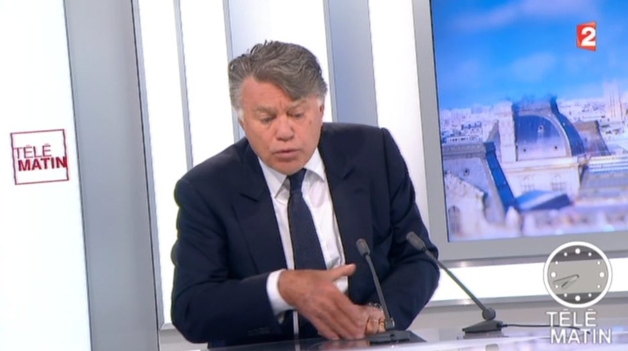 Gilbert Collard : "Jean-Marie Le Pen nous emm**de" - ZAPPING ACTU DU 20/08/2015