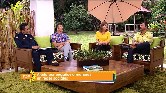 bd-engaños-jovenes-rrss-200815