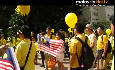 Protesters take Assembly bill fight onto LRT