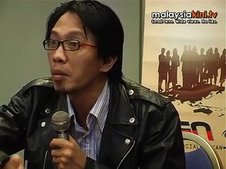 Writer: What is questioned is not the constitution, but the contents of the constitution