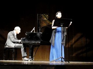 009.Amel BRAHIM-DJELLOUL en récital au TNA à ALGER accompagnée de Nicolas JOUVE pianiste français Juin 2015.