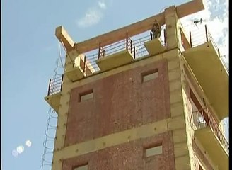 Pakistan Army Training in Unconventional War Fighting Scenarios