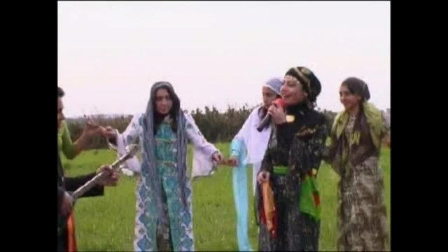 Koma Azadî Ft. Hıdır U Dilan - Potpori(Axle Daye-Daye Tû Zani-Helinek Çekir)