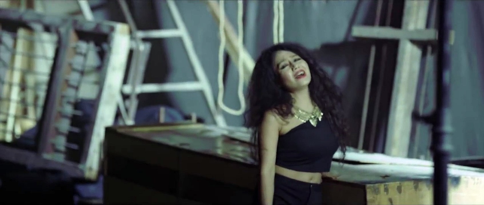 Akhiyan - Tony Kakkar ft. Neha Kakkar & Bohemia  Full Video - YouTube