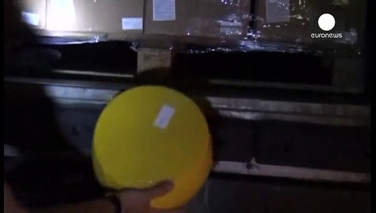 Росія викрила злочинну групу, яка постачала заборонений сир до магазинів